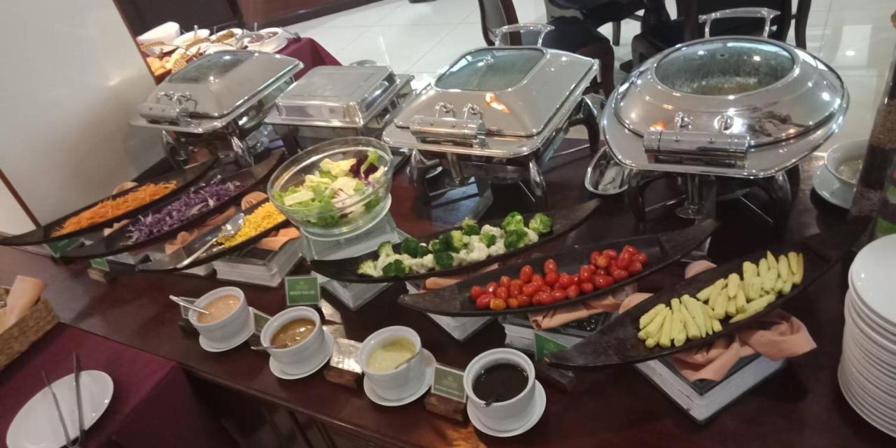 카다몬 호텔 앤 아파트먼트 프놈펜 외부 사진